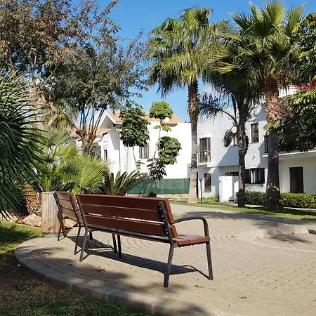 A Golf & Chez Pascale Et Alain Apartamento *